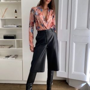 Babaton Ambrose Bodysuit - Floral - Never WORN!